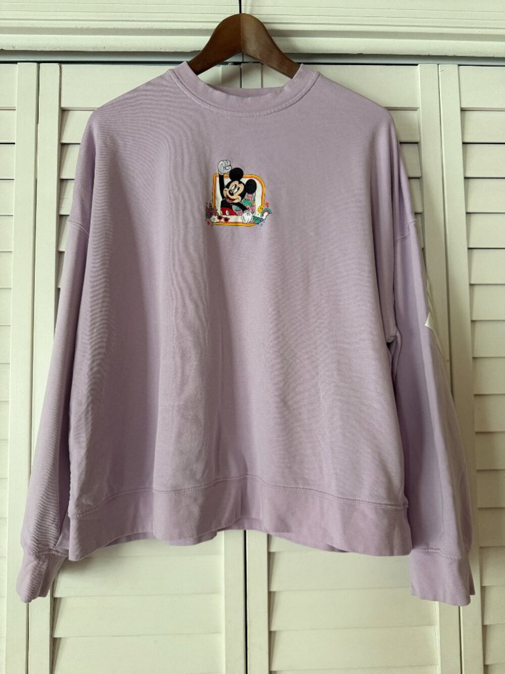 Disney Parks Mickey Mouse Crewneck Sweatshirt Lavender - Size M